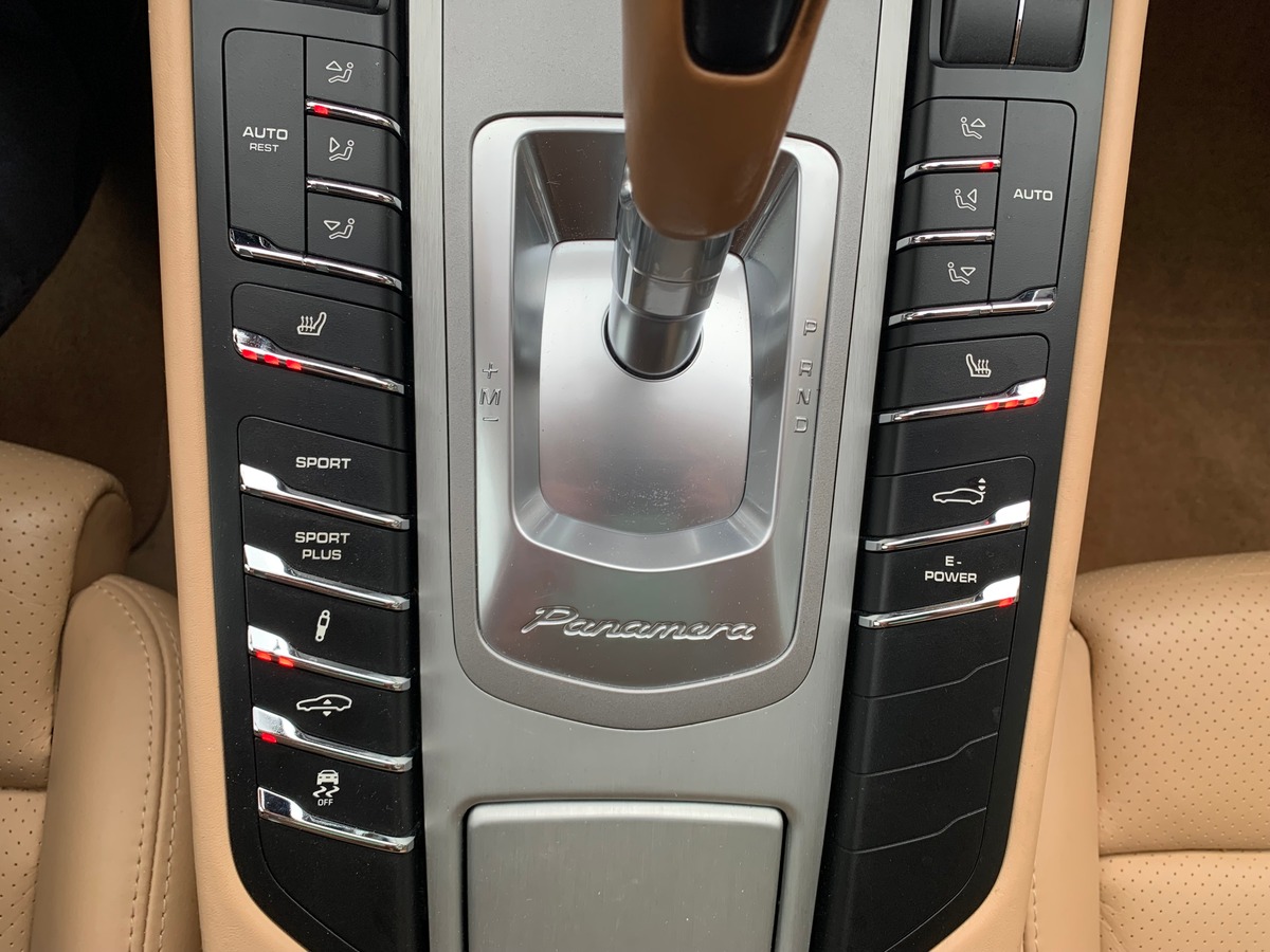 Porsche Panamera 380 ch | S Hybrid | Toit ouvrant | Mode Sport Plus | Siéges chauffants | Radars