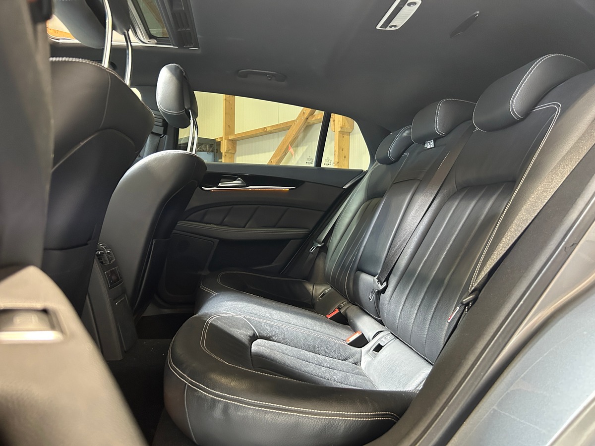 Mercedes-Benz CLS Shooting Break 350 CDi 3.0 V6 - VIDANGE OK - GARANTIE