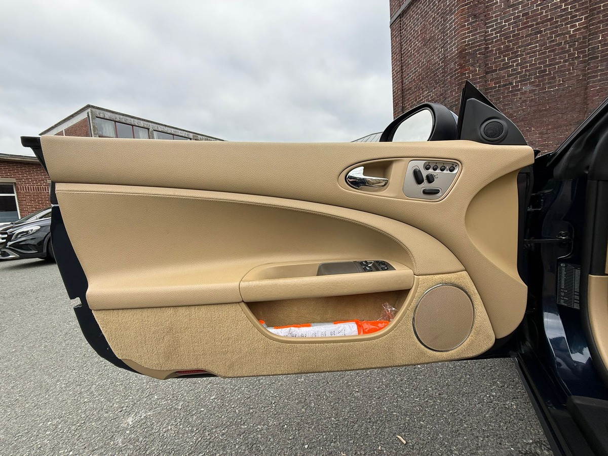 Jaguar XK 4.2 V8 Cabriolet 300ch
