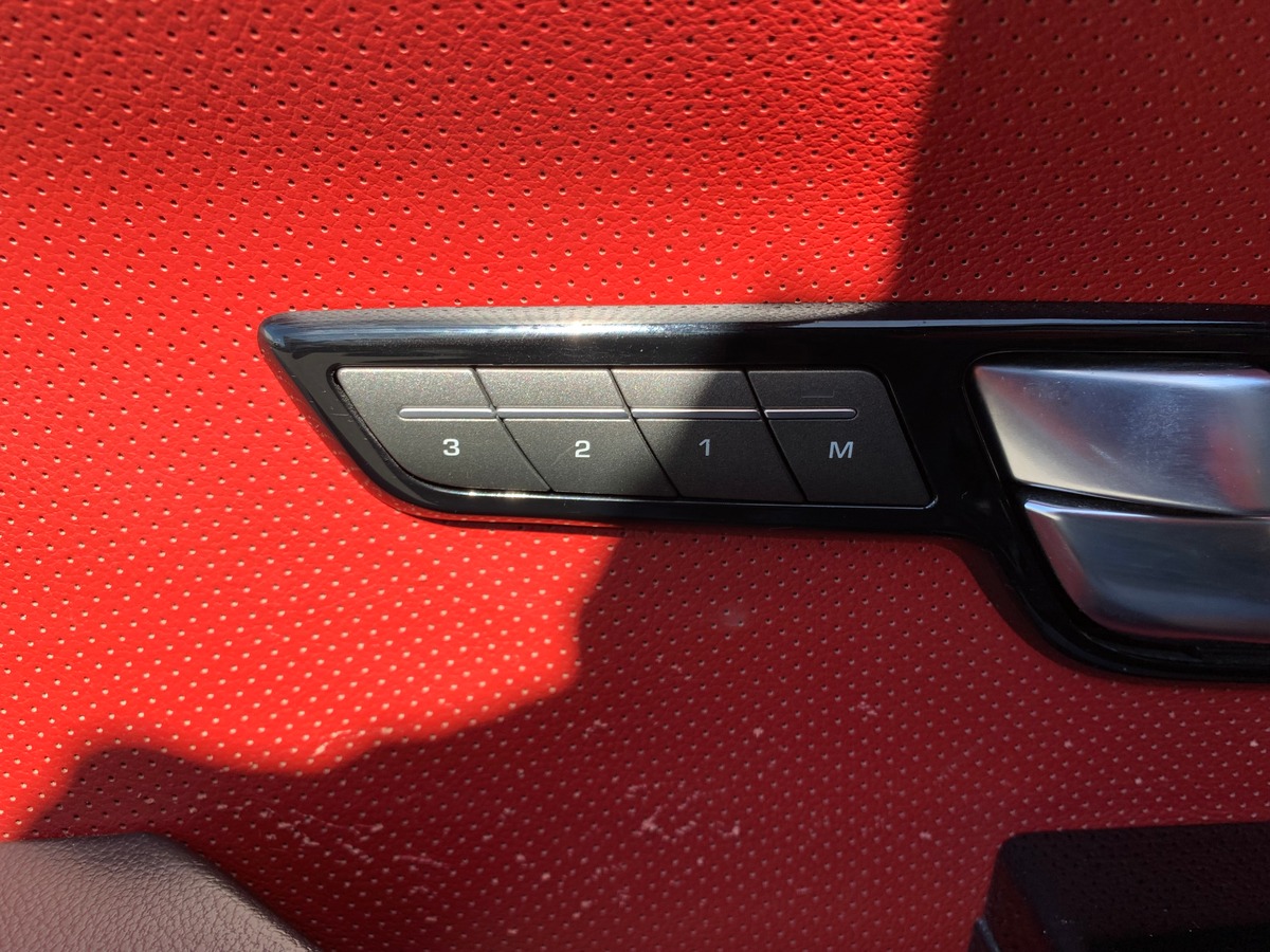 Land-Rover Range Rover Evoque 190 ch | Dynamic | Toit panoramique | Caméra recul | Sièges électrique