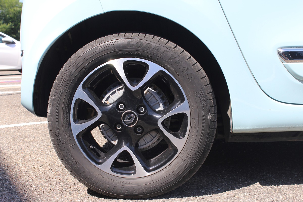 RENAULT Twingo Intens TCE 95cv
