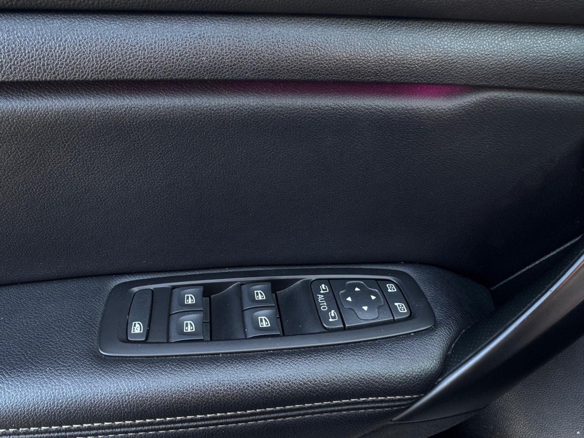 RENAULT Megane IV 1.5 dci 110 Intens EDC