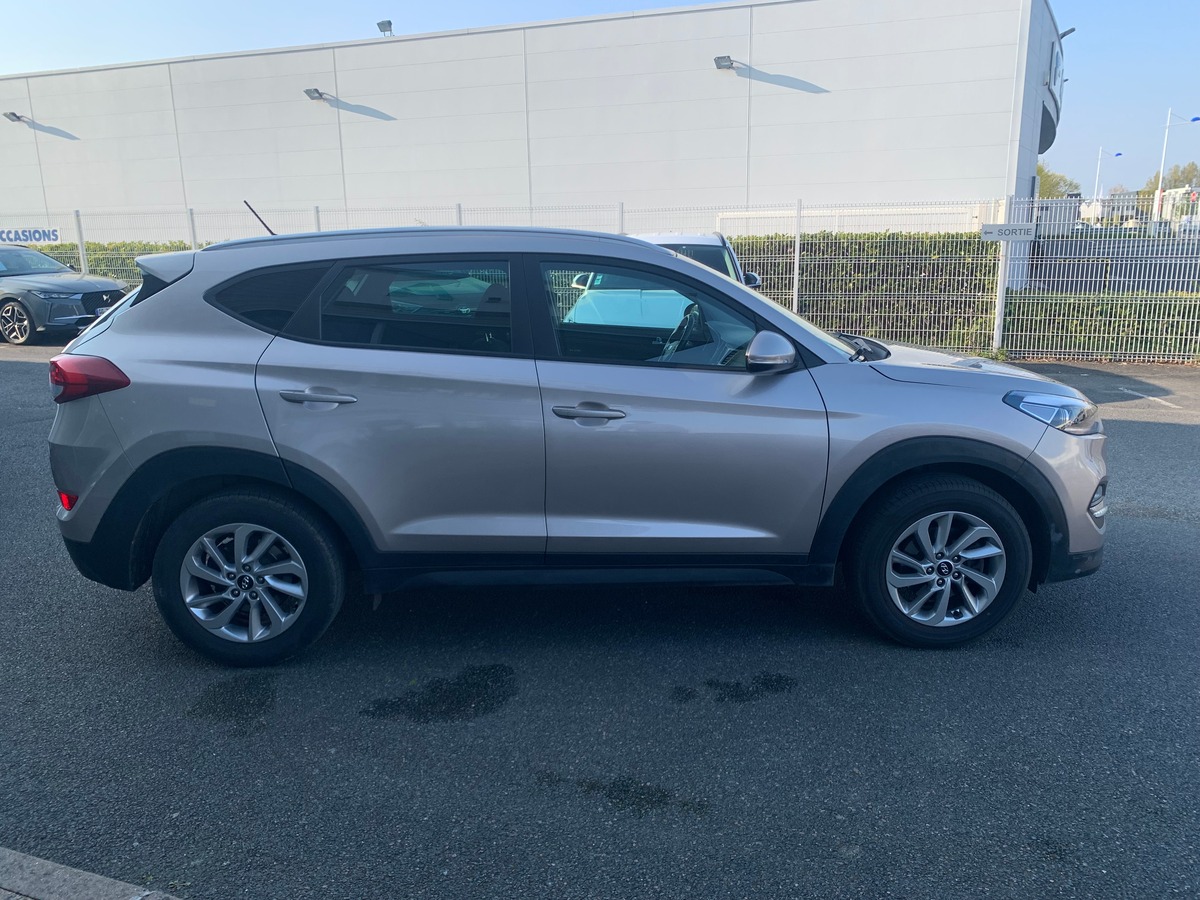 Hyundai Tucson 115 | Intuitive | 1.7 CRDI | 2WD | Régulateur vitesse | GPS | Attelage | Caméra recul