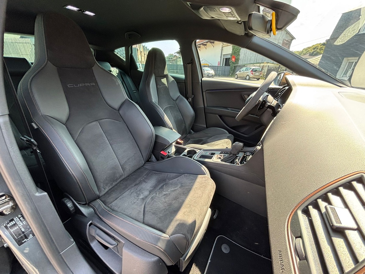Seat CUPRA LEON R 2.0 TSI DSG6 - N°215/799 - Française
