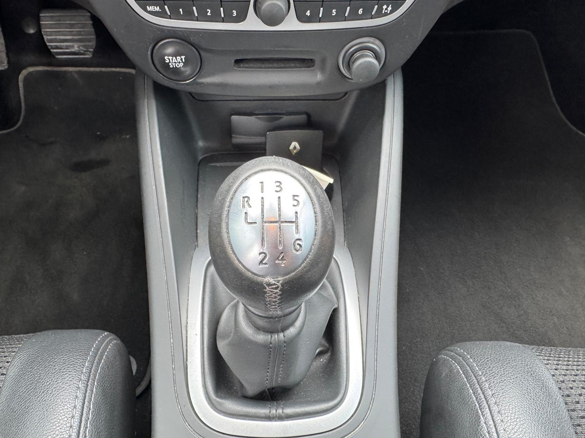 RENAULT Megane III Break 1.5 dCi 110 Privilege - Garantie