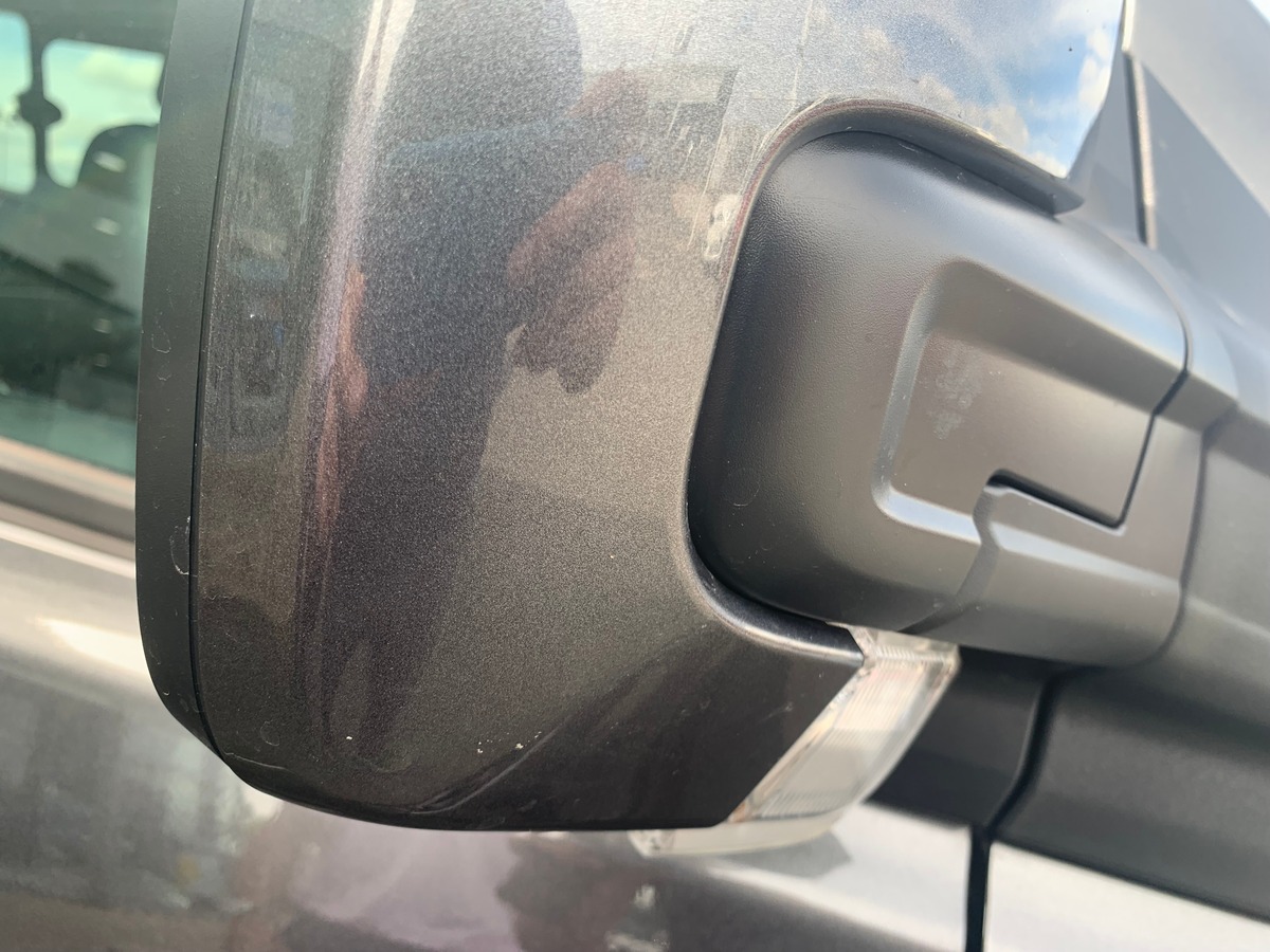 Ford TRANSIT CUSTOM 170 ch | SPORT | 5 Places | L1H1 | Premiére MAIN | Caméra de recul | Attelage