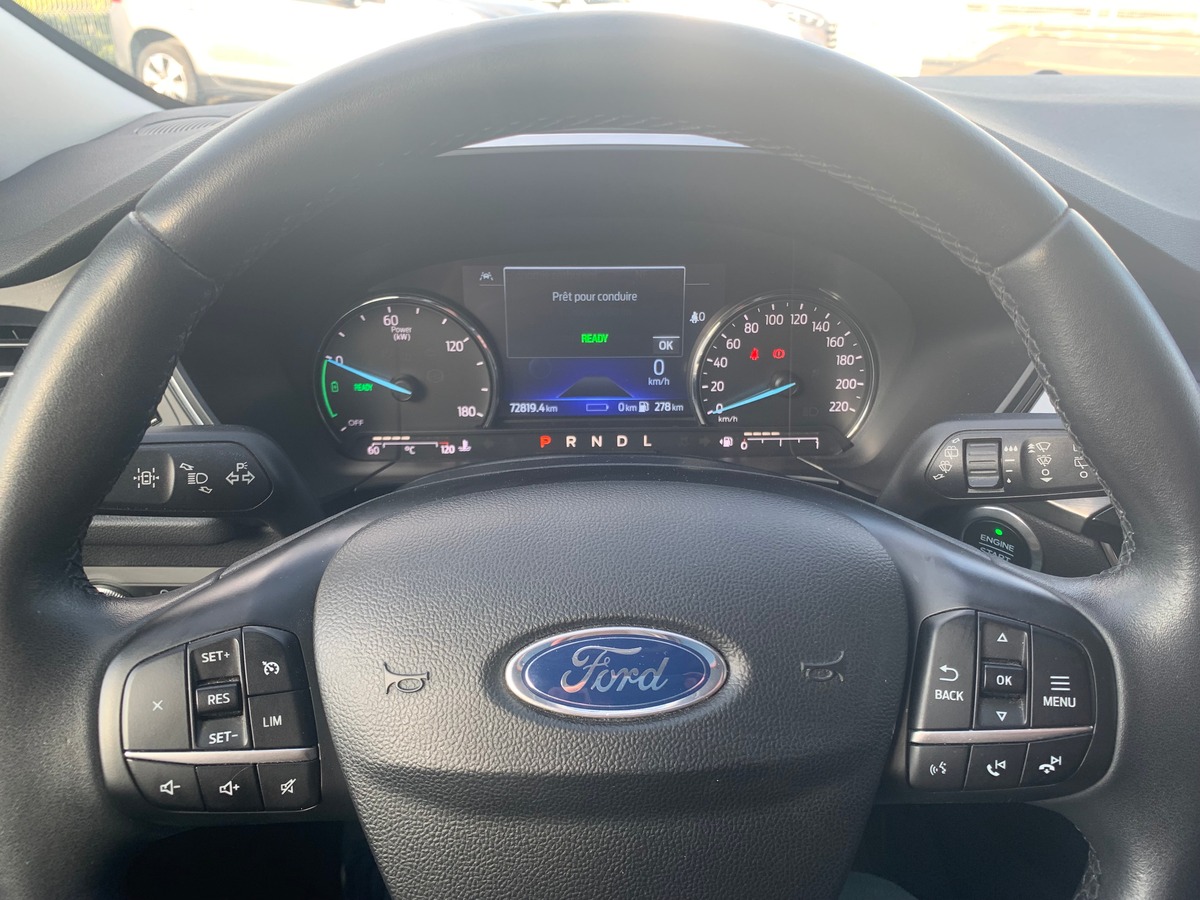 Ford Kuga 225 ch | 2.5 PHEV | Titanium | Apple car Play | Radar de stationnement avant et arriére