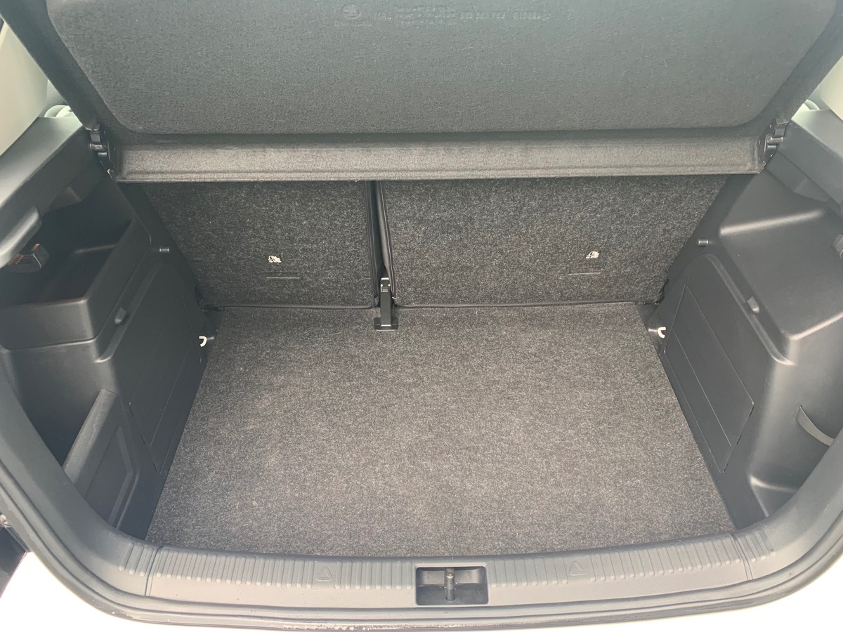 Skoda Fabia 60 ch | Business | GPS | Bluetooth | Radars de stationnement | Régulateur de vitesse