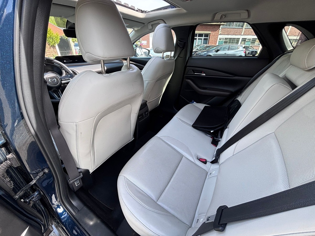 Mazda CX-30 2.0 e-SKYACTIV-X M-Hybrid EXCLUSIVE 186ch - Entretiens Mazda - Première main