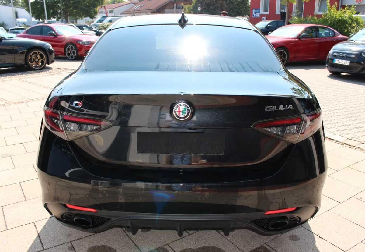 Alfa Romeo Giulia 2.0T 280ch Competizione Q4 AT8 Garantie Alfa Romeo 06/2027