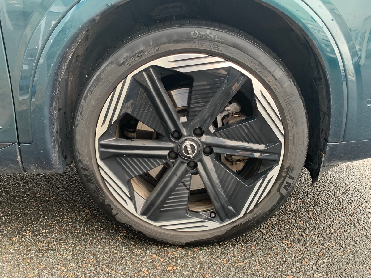 Nissan Qashqai 190 | N-design | e-POWER  | Toit panoramique | Régulateur vitesse adaptatif | Caméra