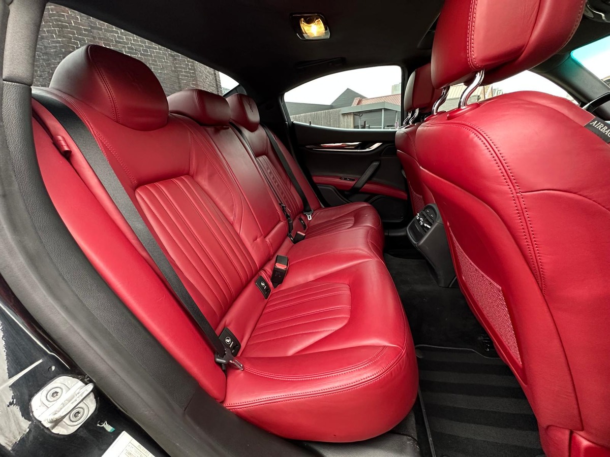 Maserati Ghibli 3.0 V6 diesel 275CV