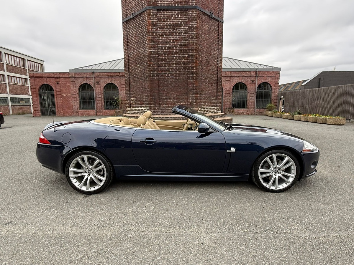 Jaguar XK 4.2 V8 Cabriolet 300ch