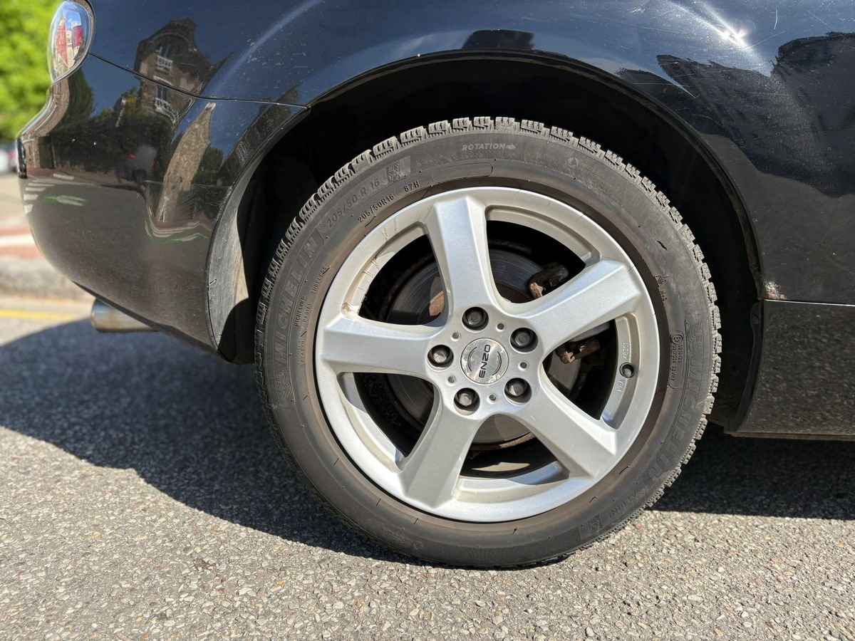 Mazda MX-5 NC - 1.8L - 126 cv