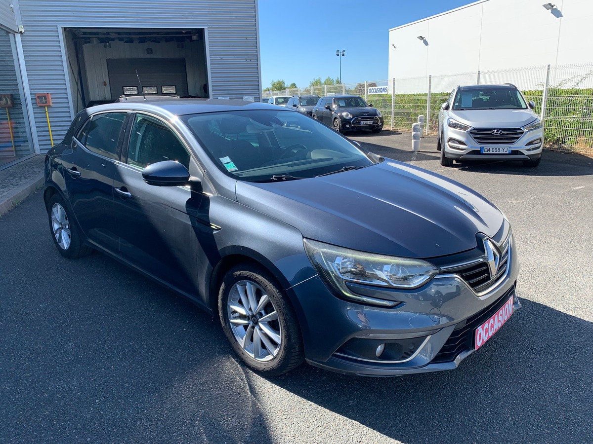 RENAULT Megane IV 110 ch | Business | Régulateur de vitesse | GPS | Boite automatique | Roue secours