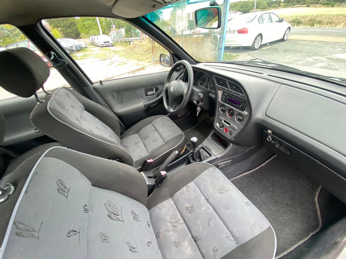 Peugeot 306 1.9d phase 2 petit prix