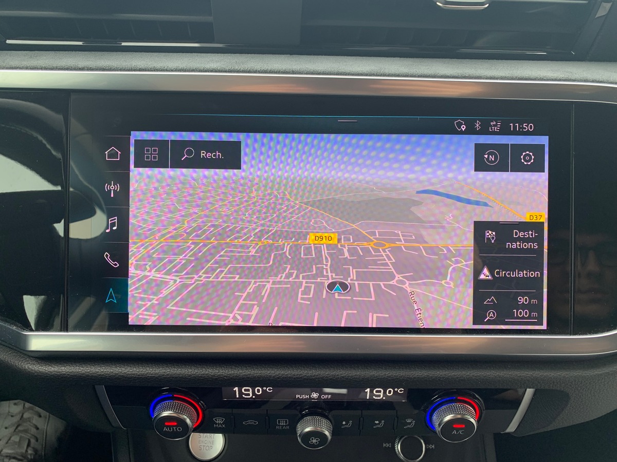 Audi Q3 190 ch | DESIGN LUXE QUATTRO | Systéme d'accés et démarrage sans clé | Régulateur de vitesse