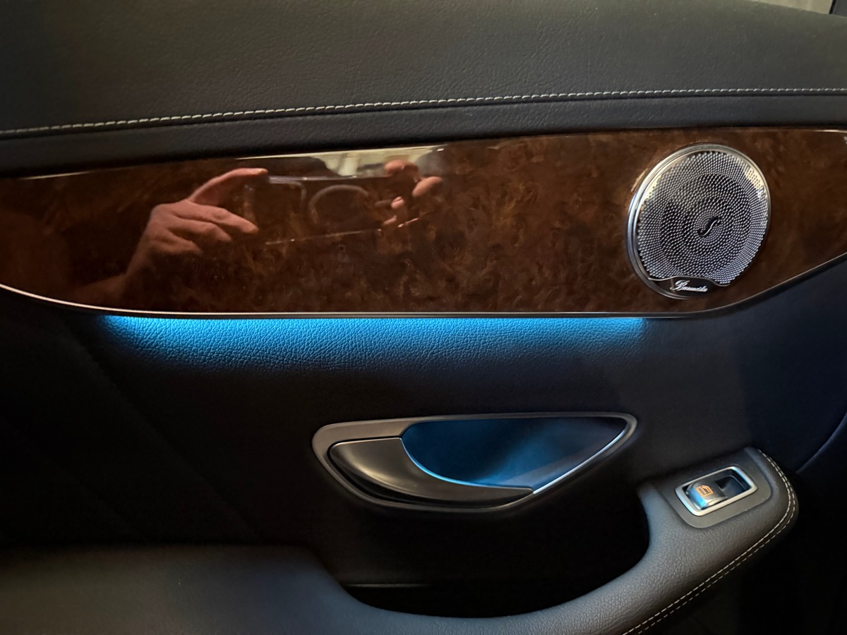 Mercedes Benz GLC 250 d 9G-Tronic 4Matic Caméra de Recul / Lumiere d Ambiande / Sono Burmester