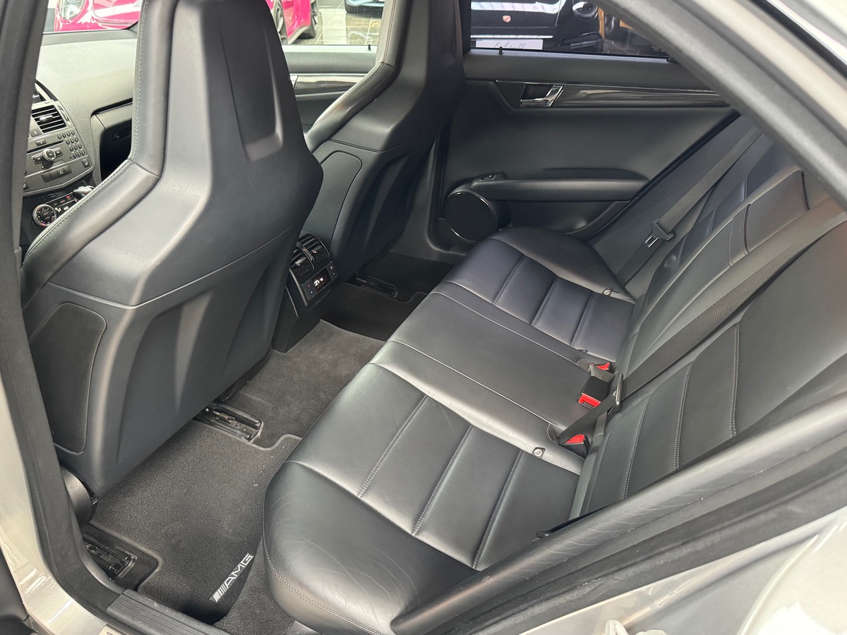 Mercedes-Benz Classe C C63AMG PERFORMANCE PLUS V8 487CV TO/CAM/CARBONE/HARMAN