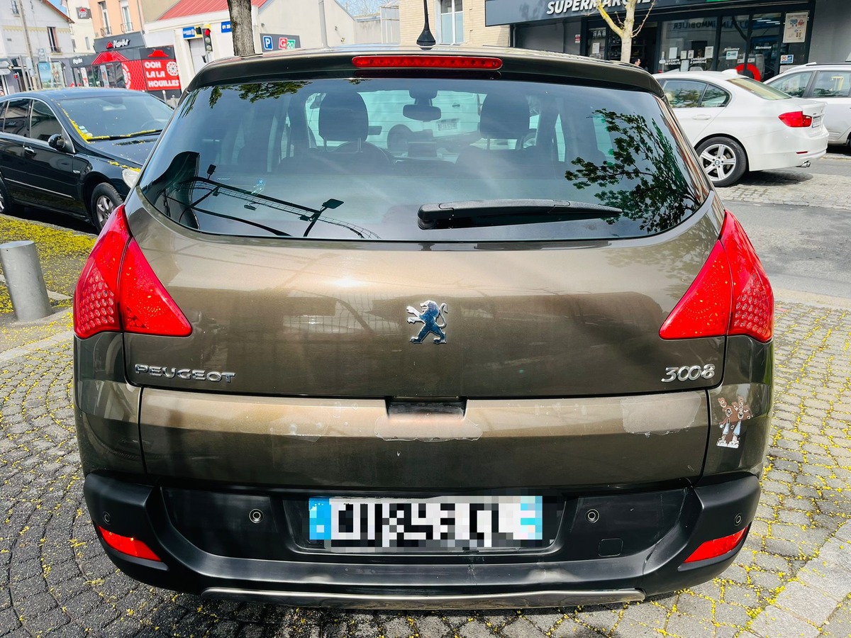 Peugeot 3008 Premium Pack - 1.6 Hdi 110cv BVA6  - 1ère Main - 4xCb - Reprise Possible