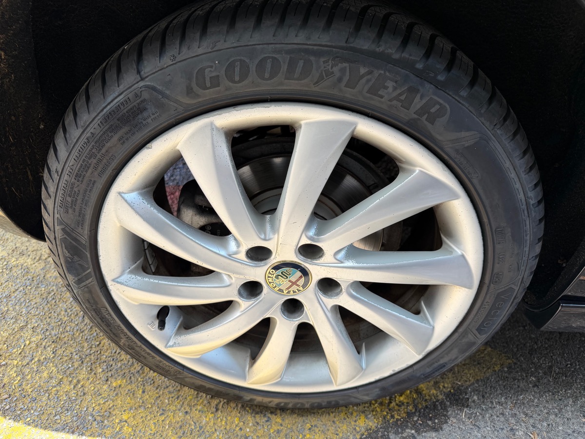 Alfa Romeo Giulietta 2.0 jtdm Courroie Neuve