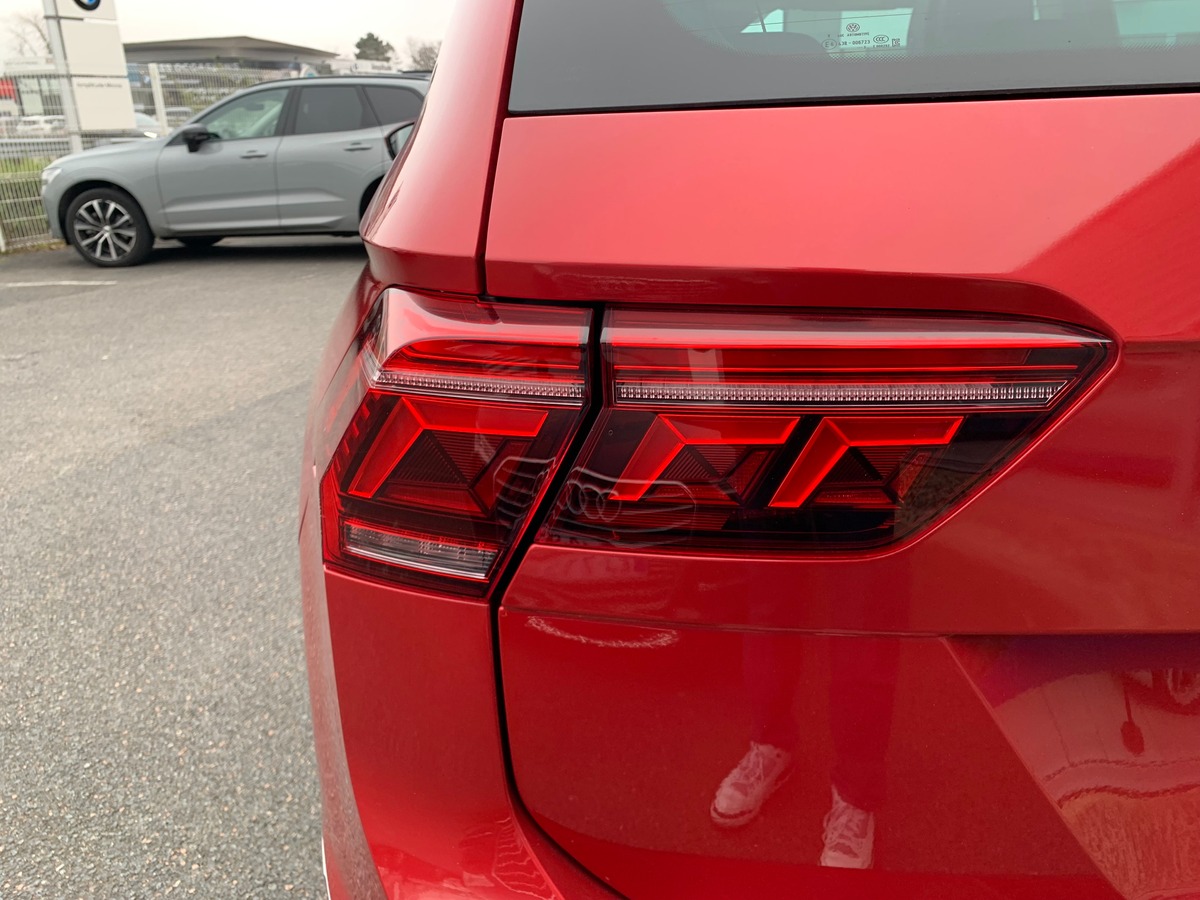 Volkswagen Tiguan 150 | ELEGANCE EXCLUSIVE | Toit ouvrant panoramique | Cuir | Caméra avant arriére