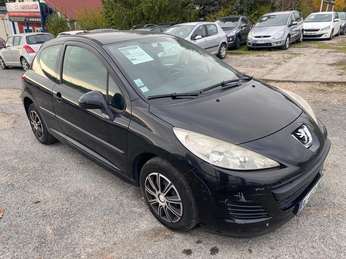 Peugeot 207 1.4i 167066km 5 places CRIT AIR 1