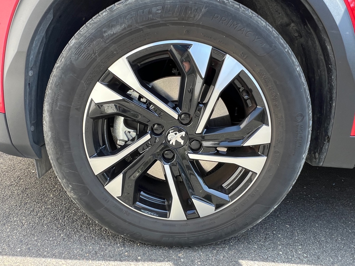 Peugeot 2008 Électrique GT 136