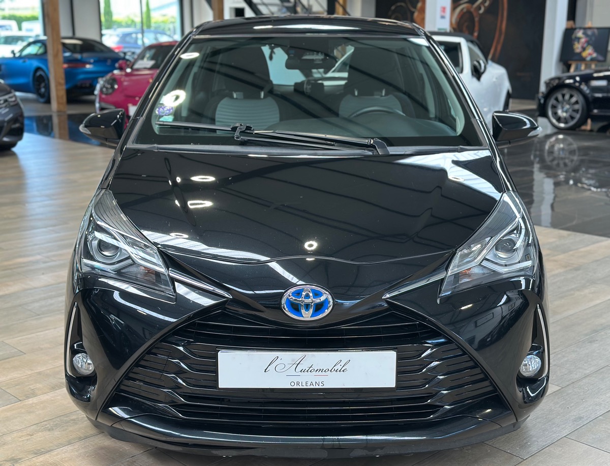 Toyota Yaris III (2) Hybrid 100H Dynamic 5P BVA a