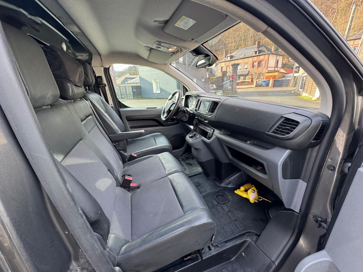 Peugeot Expert 2.0 blue-hdi 177cv EAT8 Fourgon Long - Première main