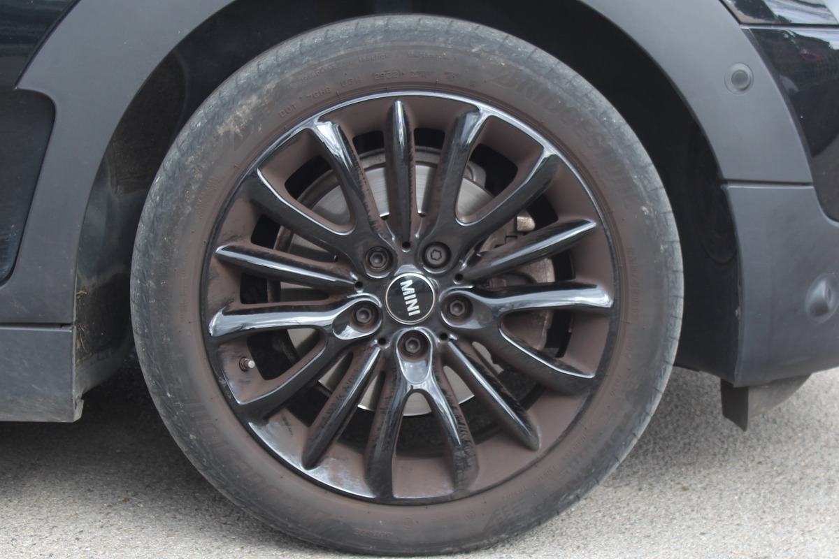 Mini Clubman III (F54) (2) 1.5 COOPER 136 ch EDITION PREMIUM PLUS BVA7 + TOIT OUVRANT + CARPLAY