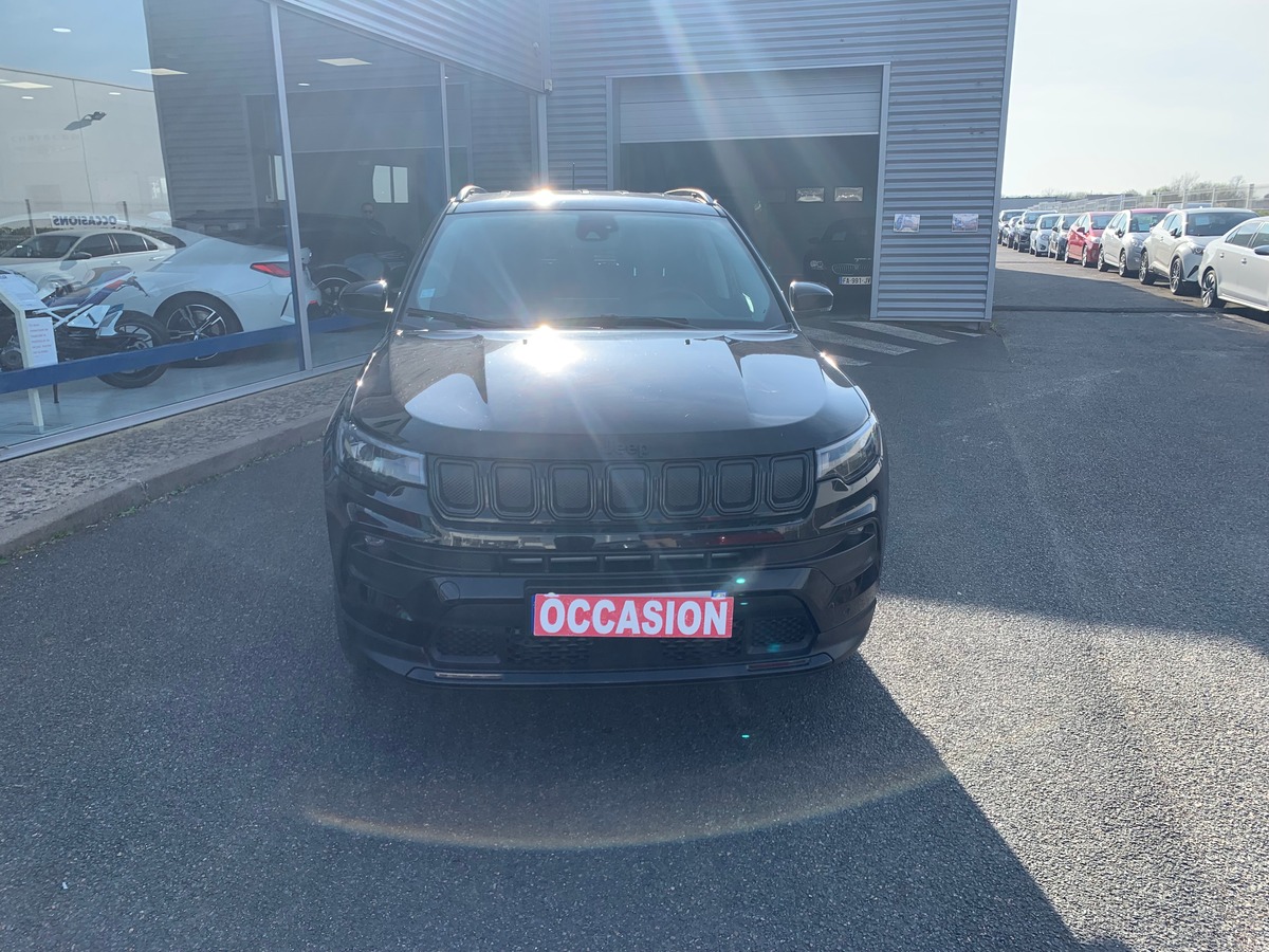 Jeep Compass 130 | (2) 1.6 MJET | Night Eagle | Attelage | GPS | Régulateur vitesse | Apple car Play