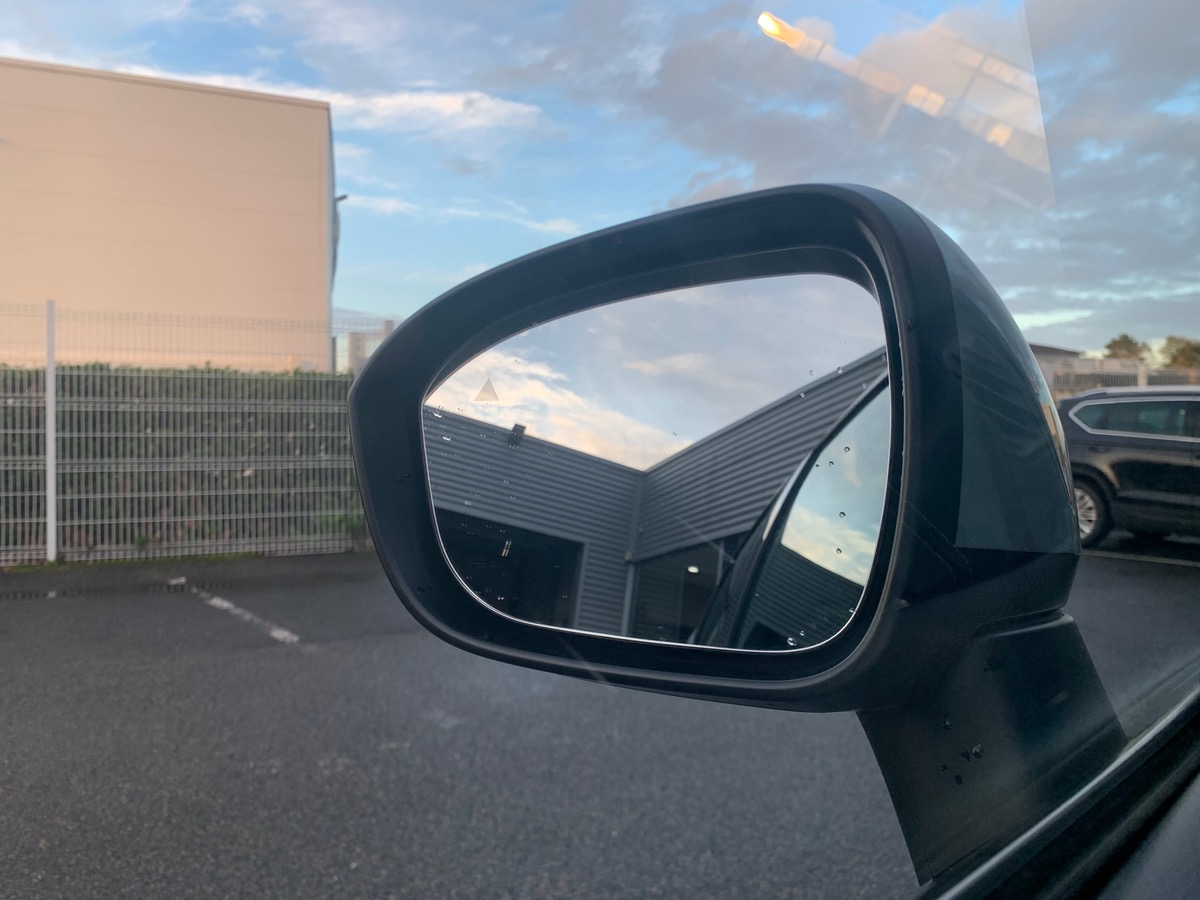 Nissan Qashqai 140 | BUSINESS EDITION | Caméra Recul | Entretien constructeur | Démarrage sans clé