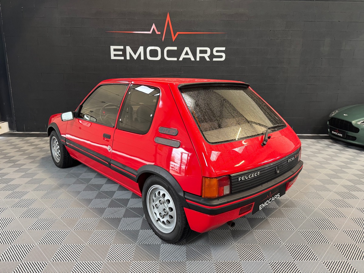 Peugeot 205 1.6 GTi 115