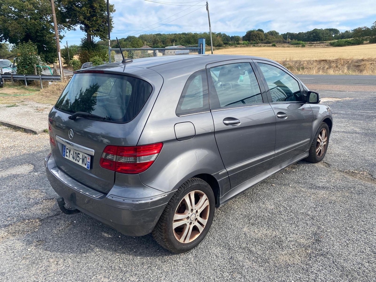 Mercedes Benz CLASSE B 180 cdi 2.0 110cv design autotronic 162070km