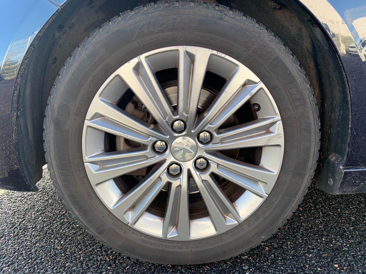 Peugeot 308 130 ch | Allure | Caméra de recul | Apple car play | Régulateur vitesse | Barres de toit