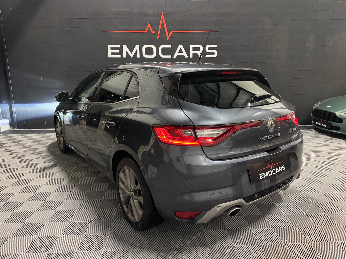 RENAULT Megane IV BERLINE dCi 130 Energy GT LINE