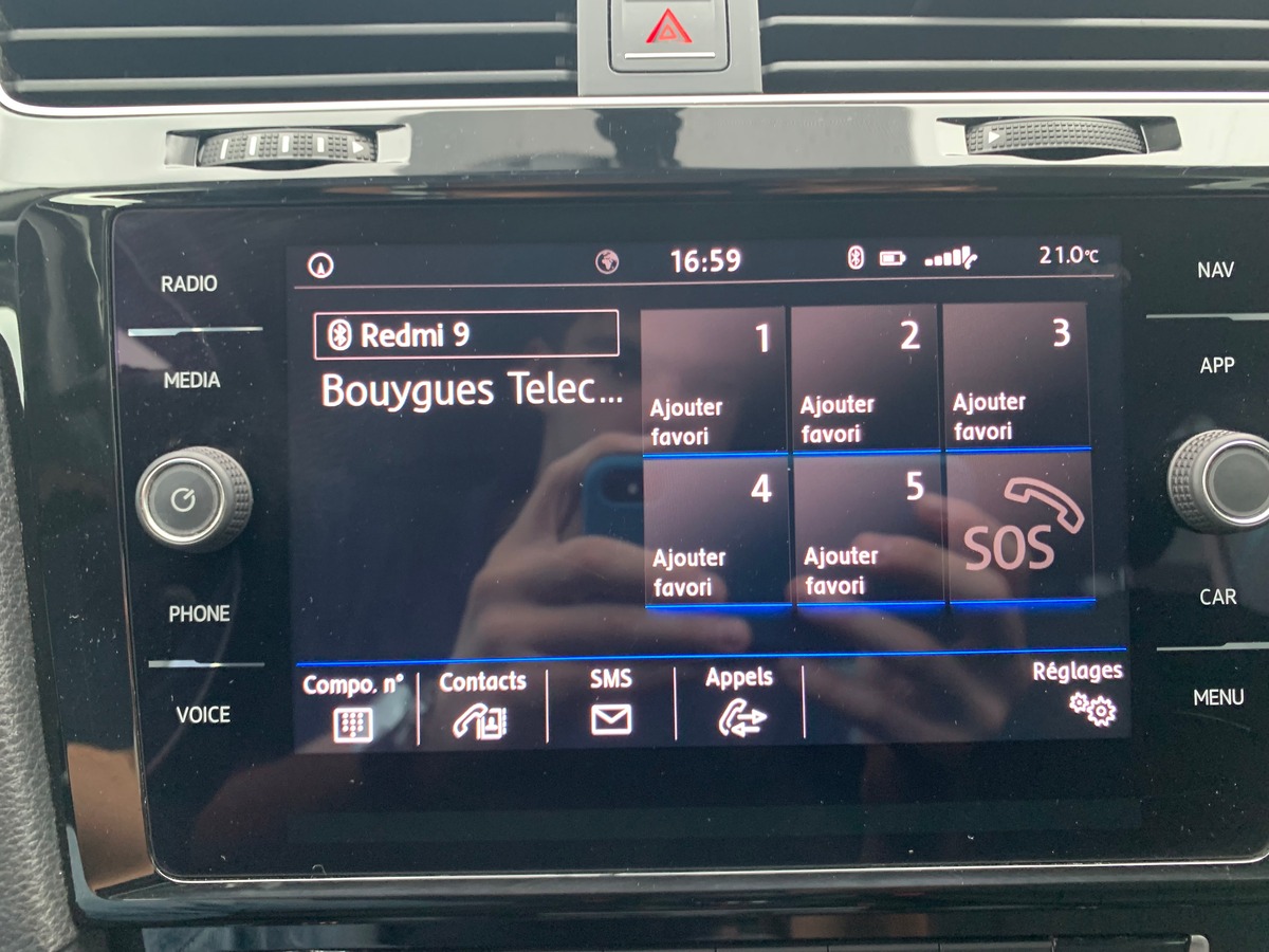 Volkswagen Golf 125 | Sound | Caméra recul | Régulateur | GPS | Apple car play | Attelage amovible