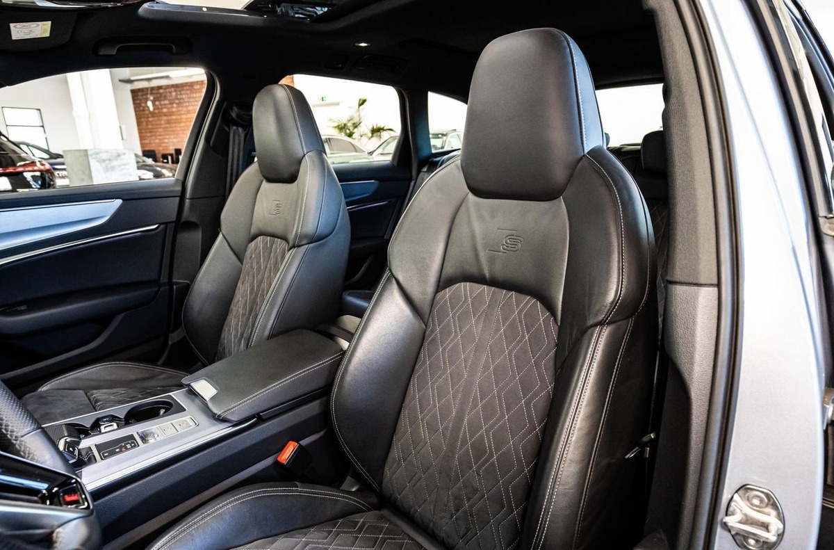 Audi S6 Avant V 3.0 TDI 344ch quattro tiptronic 8 toit ouvrant Bang&Olufsen