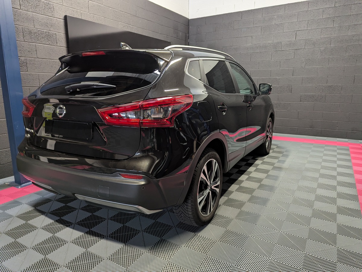Nissan Qashqai 1.2 dig TEKNA