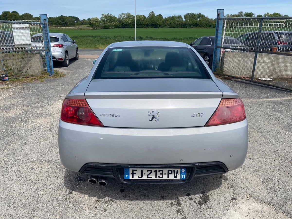 Peugeot 407 Coupe 2.7 v6 hdi 204cv griffe faible kilométrage d’origine 
