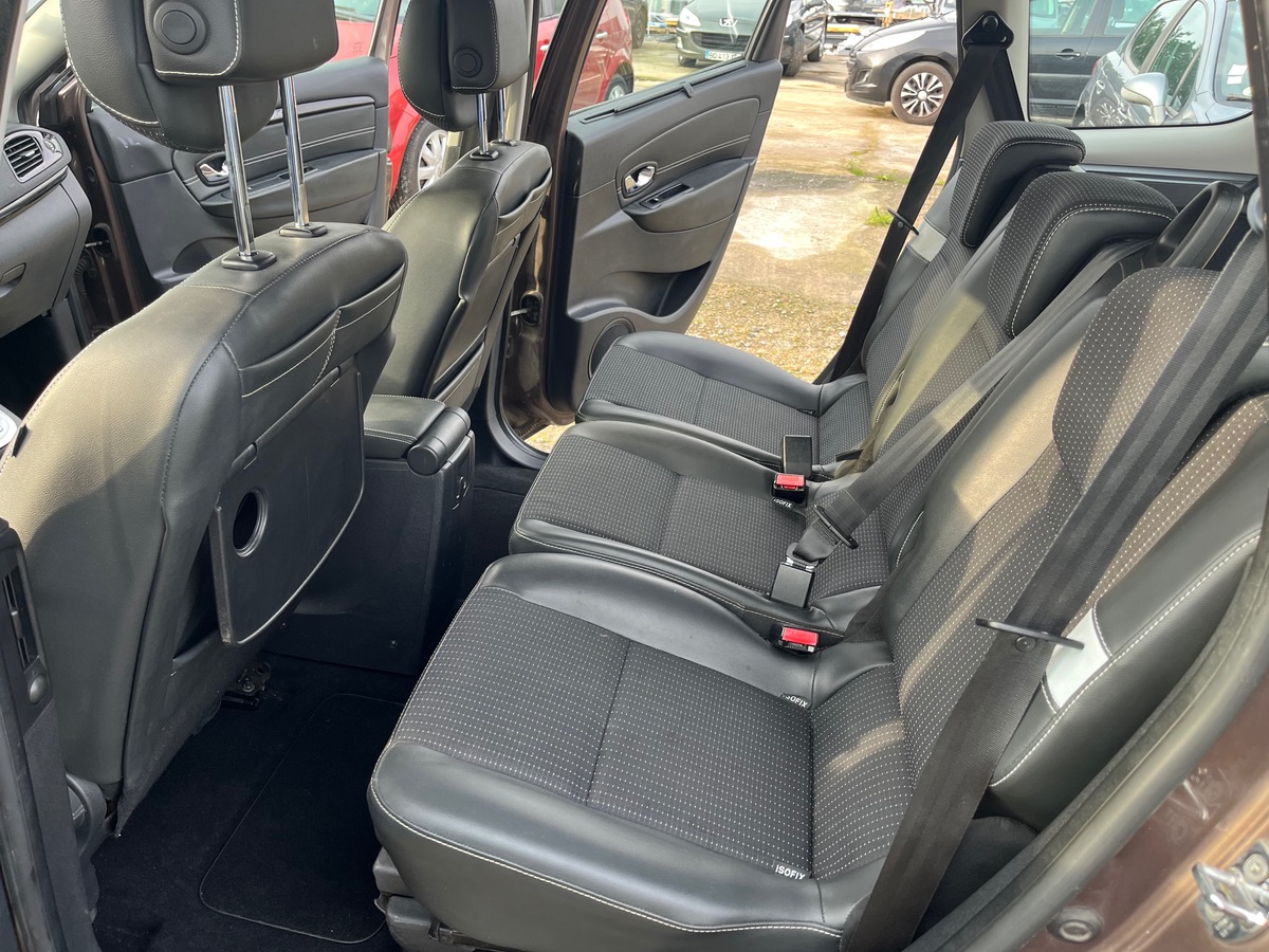 RENAULT Grand Scenic 1.6 dci 130CH