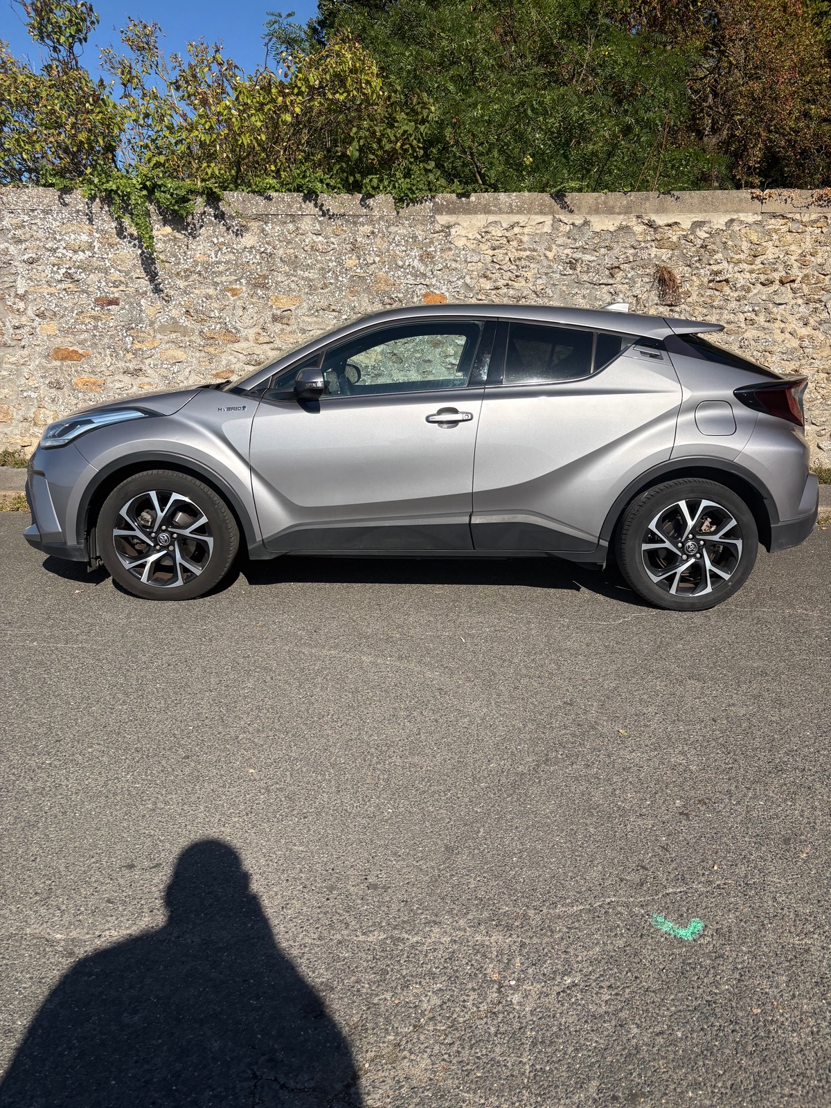 Toyota C-HR 2.0 184h GRAPHIC
