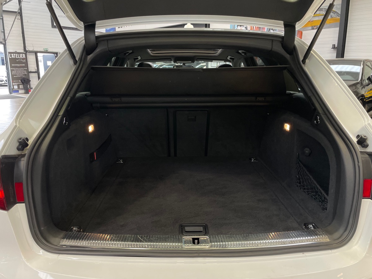 Audi RS4 AVANT V8 4.2 FSi 450 S-TRONIC7 - TOIT OUVRANT / LIGNE MILTEK - SUIVI CONSTRUCTEUR