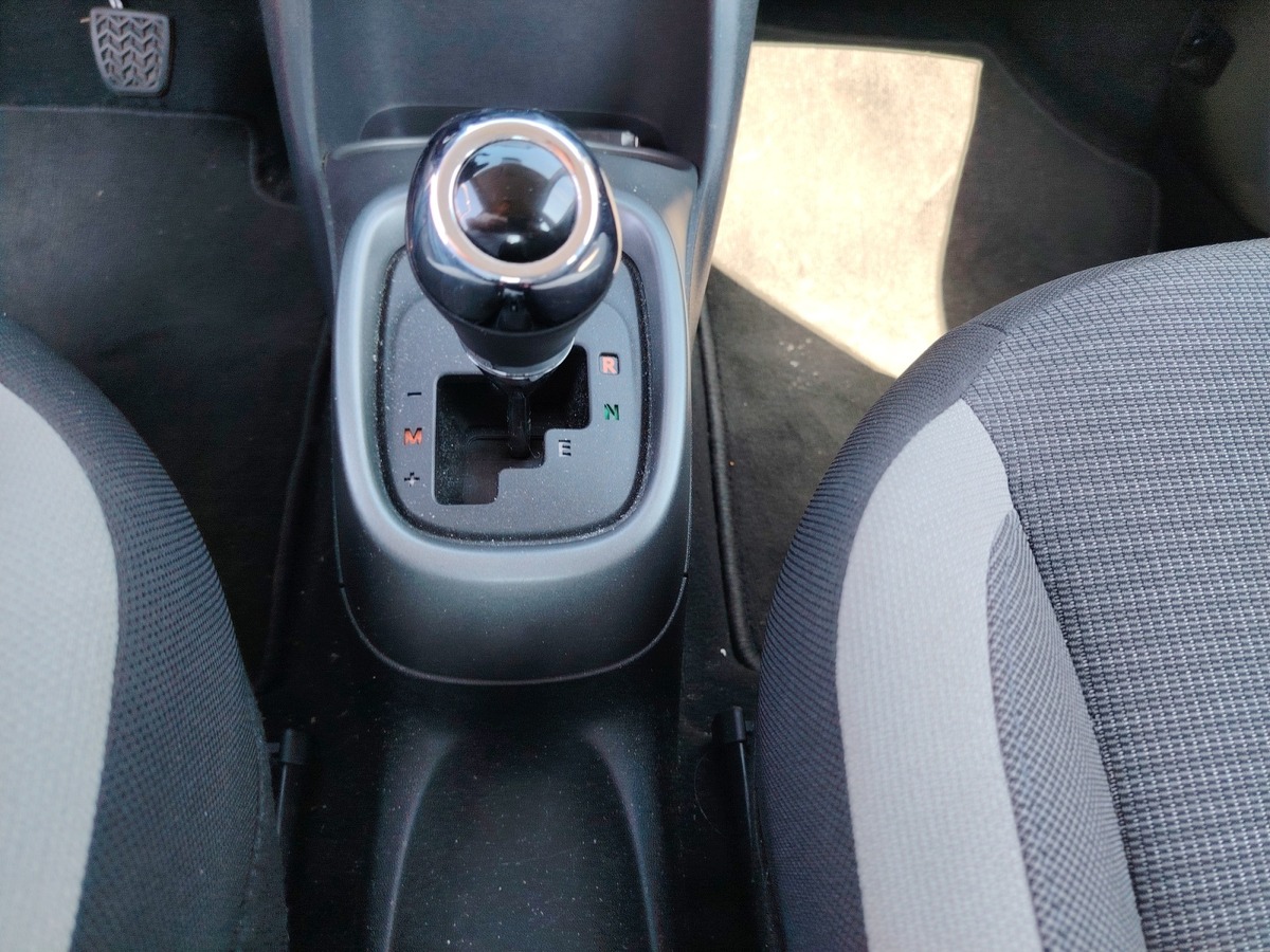 Toyota Aygo 1.0 VVTI BOITE AUTO