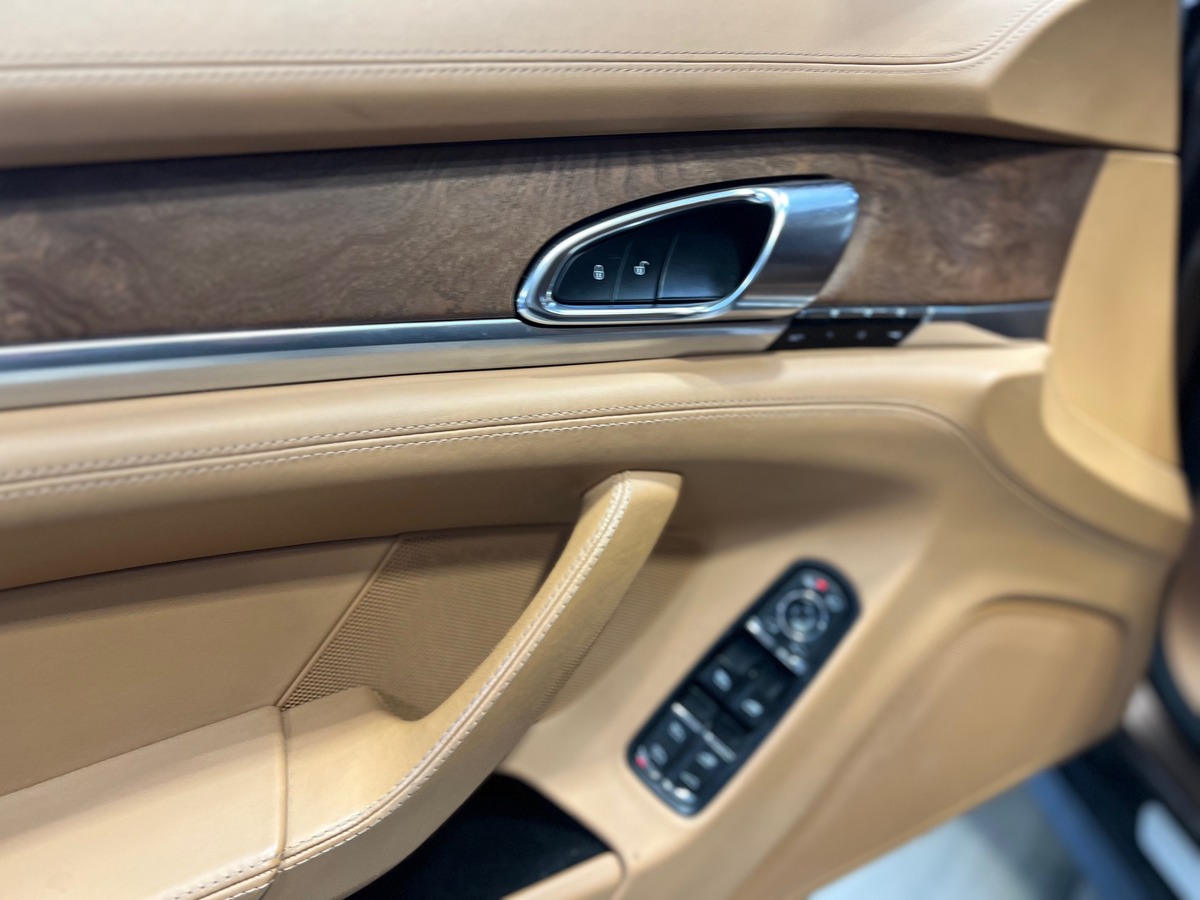 Porsche Panamera (2) GTS 4.8 V8 440 cv PDK (Fr + suivi complet)