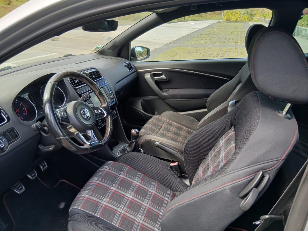 Volkswagen Polo V 1.8 GTI