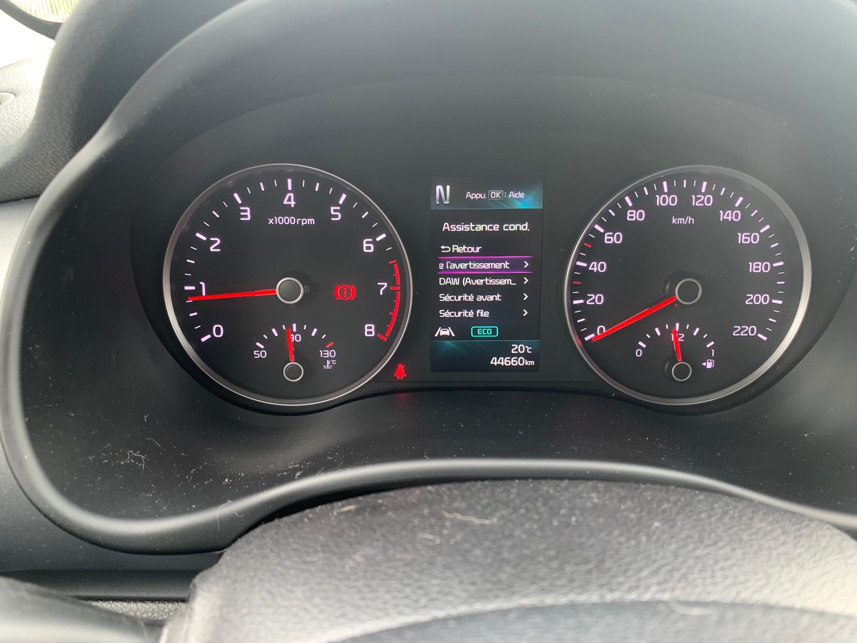 Kia Stonic 120 ch | Active | Caméra recul | Apple Car Play | Entretiens et Garantie constructeur