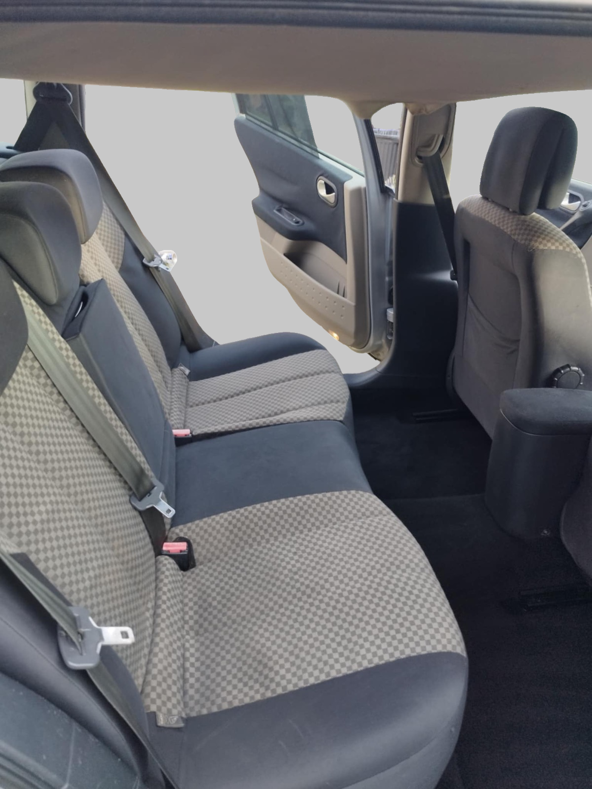 RENAULT Megane 1.5 dci 209000km