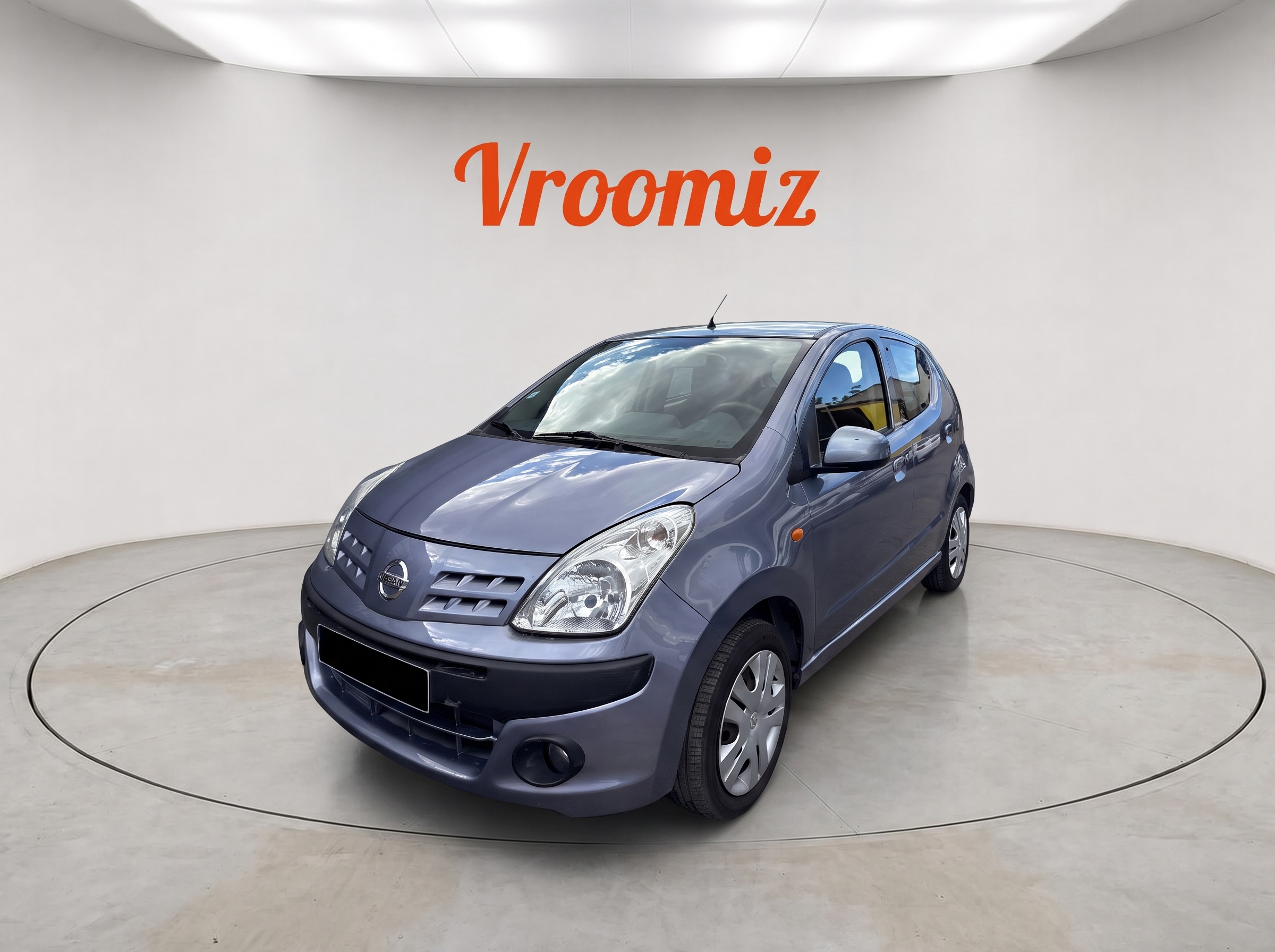 Nissan Pixo